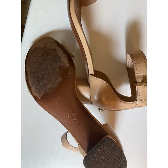 Tory Burch Beige Leather Ankle Strap Sandals Size 9.5 Retails $175 - Picture 8 of 8